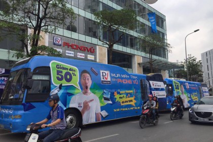 Roadshow Phong Vu computer